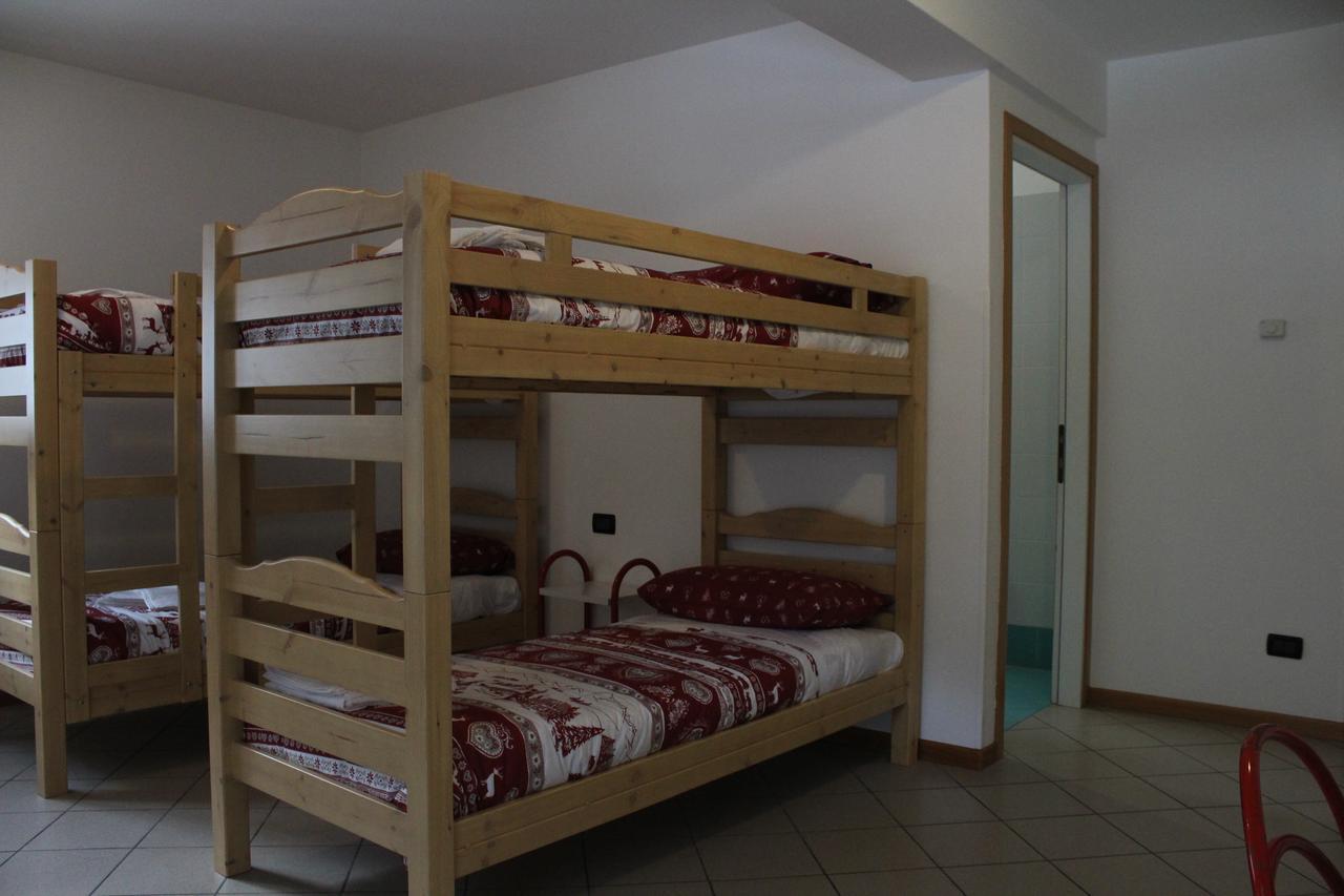 Ostello Casa Corti Valbondione Bagian luar foto