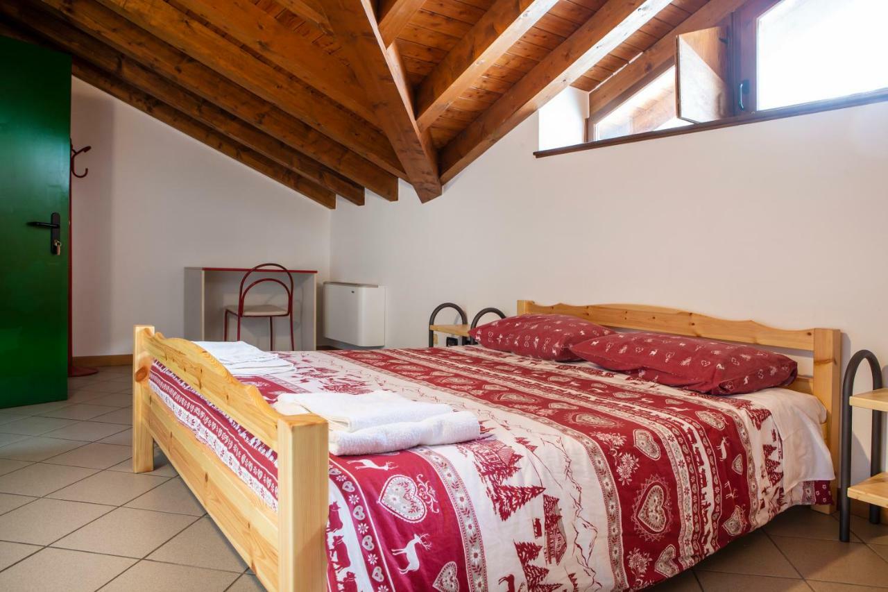 Ostello Casa Corti Valbondione Bagian luar foto