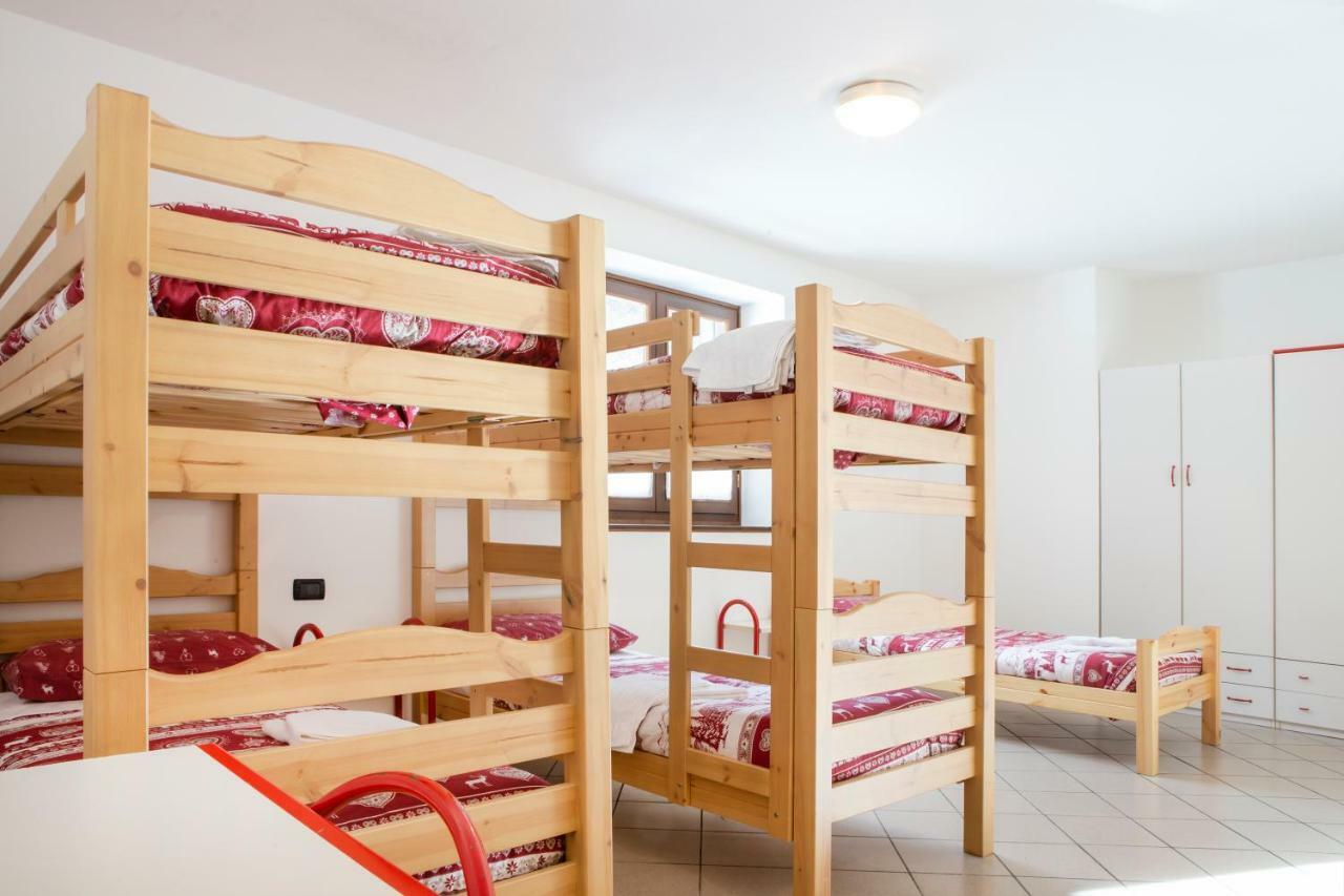Ostello Casa Corti Valbondione Bagian luar foto